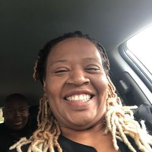 Meet your Posher, Teresa